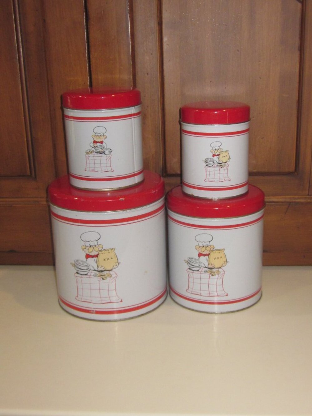 Vintage Tin Nesting Canister Set Of 4 Vintage